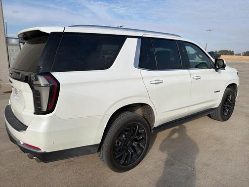 2025 Chevrolet Tahoe 4WD High Country