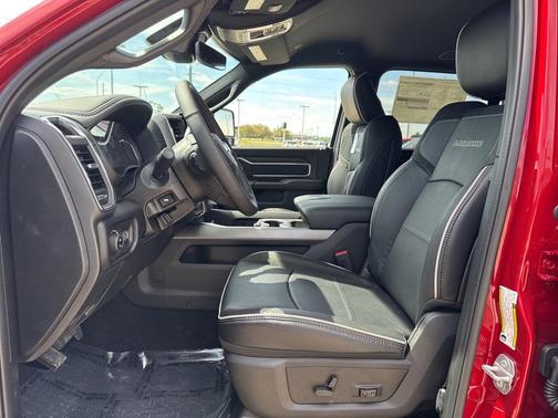 2026 RAM 2500 Laramie Crew Cab 4x4 6'4' Box