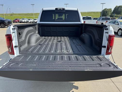 2025 RAM 2500 Laramie Crew Cab 4x4 6'4' Box