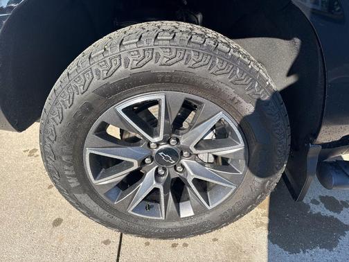 2024 Chevrolet Suburban 4WD Z71