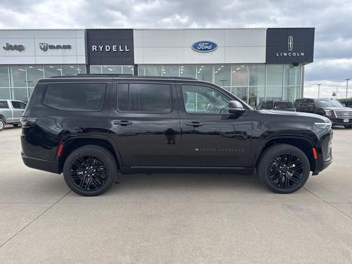 High Gloss Black 2026 Jeep Grand Wagoneer Limited Reserve 4x4