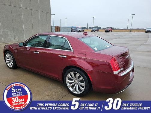 2018 Chrysler 300 Limited