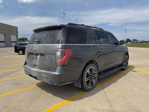 Magnetic Metallic 2020 Ford Expedition Limited