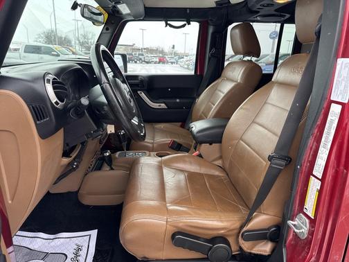 2012 Jeep Wrangler Unlimited Sahara