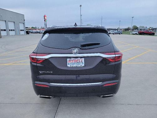 Rich Garnet Metallic 2021 Buick Enclave AWD Avenir