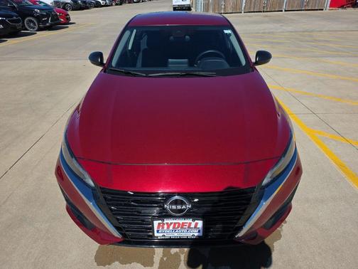Scarlet Ember 2025 Nissan Altima 2.5 SV