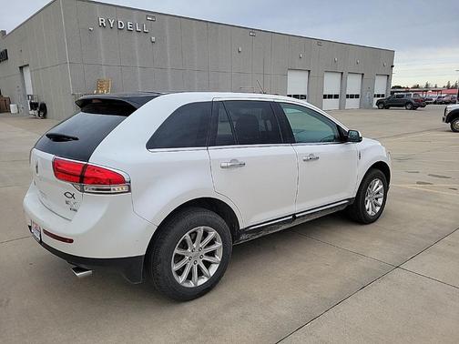2012 Lincoln MKX Base