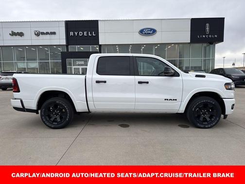 Bright White Clearcoat 2026 RAM 1500 Big Horn/Lone Star