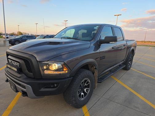 Granite Crystal Metallic Clearcoat 2017 RAM 1500 Rebel