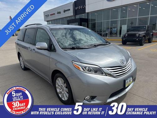 Silver Sky Metallic 2017 Toyota Sienna Limited