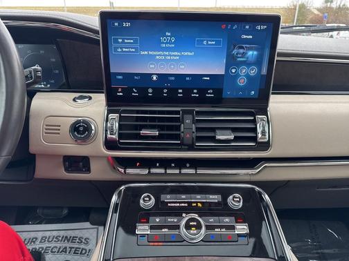 2022 Lincoln Navigator Reserve