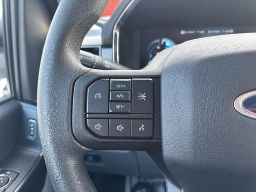 2022 Ford F-150 Lightning Pro