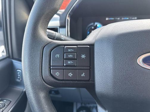 2022 Ford F-150 Lightning Pro