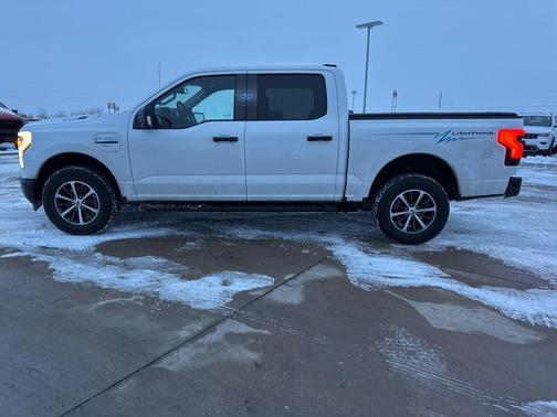 2022 Ford F-150 Lightning Pro