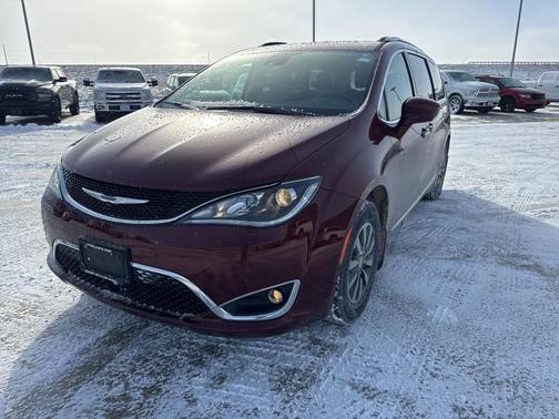 2020 Chrysler Pacifica Touring-L Plus