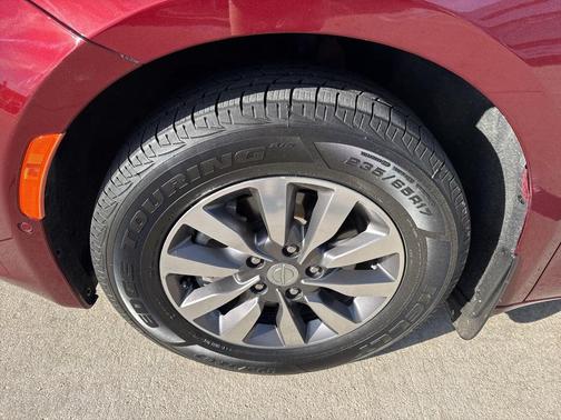 2020 Chrysler Pacifica Touring-L Plus