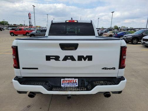 Bright White Clearcoat 2025 RAM 1500 Big Horn/Lone Star