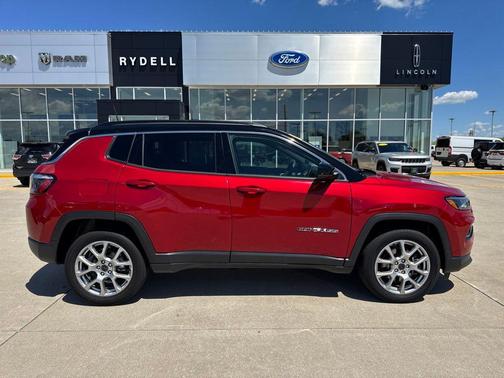 Red Hot Pearlcoat 2025 Jeep Compass Limited