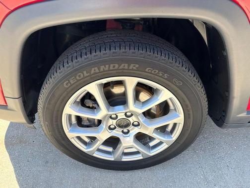 Red Hot Pearlcoat 2025 Jeep Compass Limited