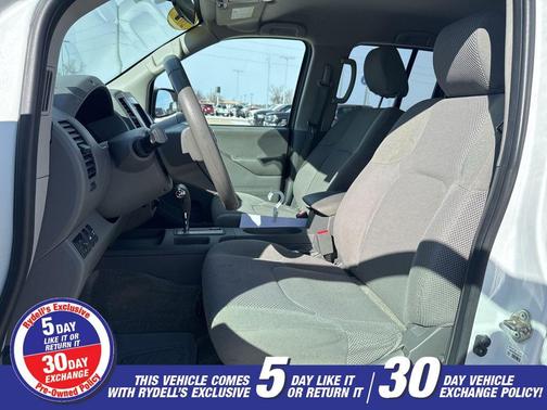 2017 Nissan Frontier SV