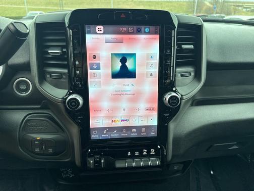 Granite Crystal Metallic Clearcoat 2026 RAM 2500 Black Express Crew Cab 4x4 6'4' Box