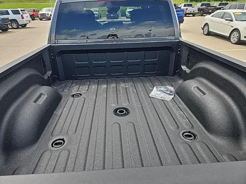 2025 RAM 2500 Big Horn Crew Cab 4x4 6'4' Box