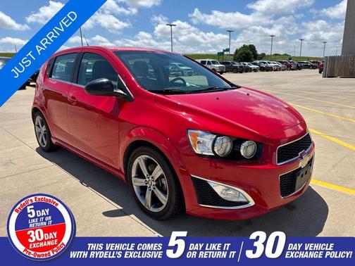 Victory Red 2013 Chevrolet Sonic RS