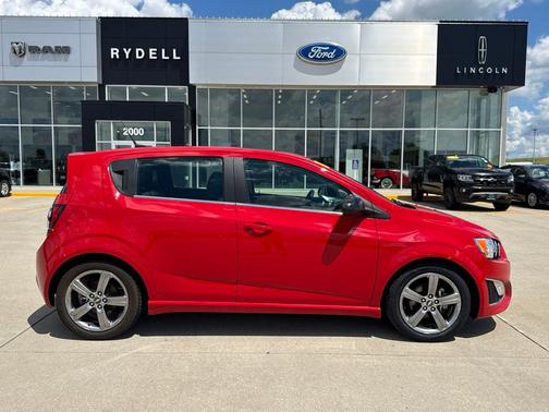 Victory Red 2013 Chevrolet Sonic RS