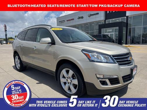 Champagne Silver Metallic 2016 Chevrolet Traverse 1LT