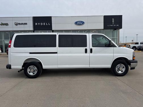 2025 Chevrolet Express 3500 RWD 3500 Extended Wheelbase LT