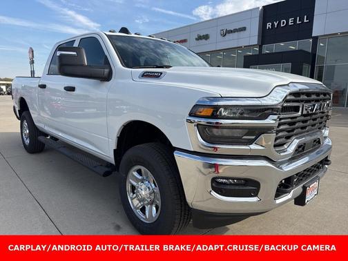 2026 RAM 2500 Tradesman Crew Cab 4x4 6'4' Box