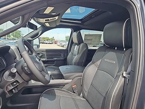 2025 RAM 2500 Laramie Crew Cab 4x4 6'4' Box