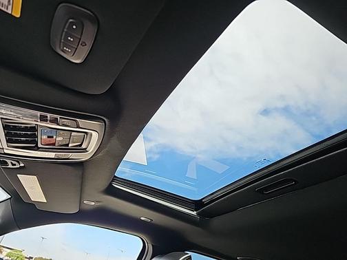 2025 RAM 2500 Laramie Crew Cab 4x4 6'4' Box