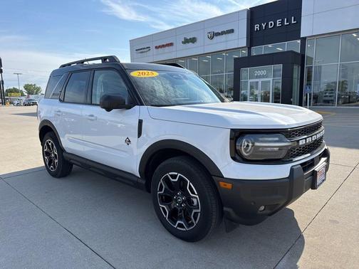 Oxford White 2025 Ford Bronco Sport Outer Banks