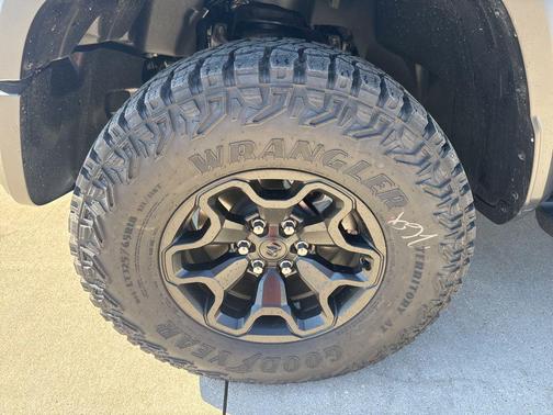 2026 RAM 1500 RHO Crew Cab 4x4 5'7' Box