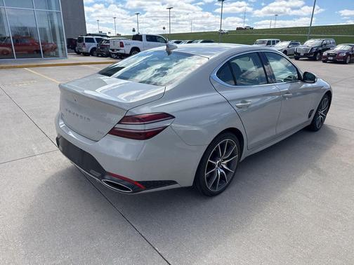 Vatna Gray 2025 Genesis G70 2.5T AWD