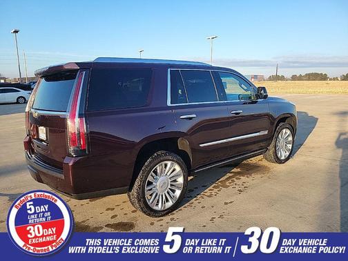 2017 Cadillac Escalade Platinum