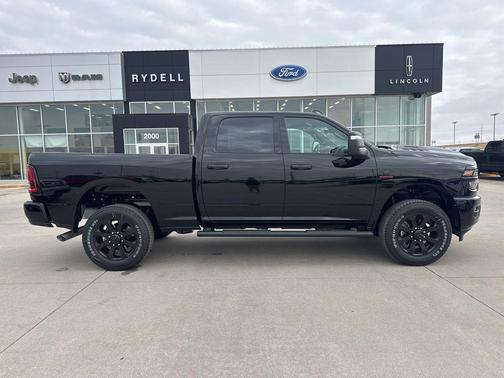 2026 RAM 2500 Black Express Crew Cab 4x4 6'4' Box