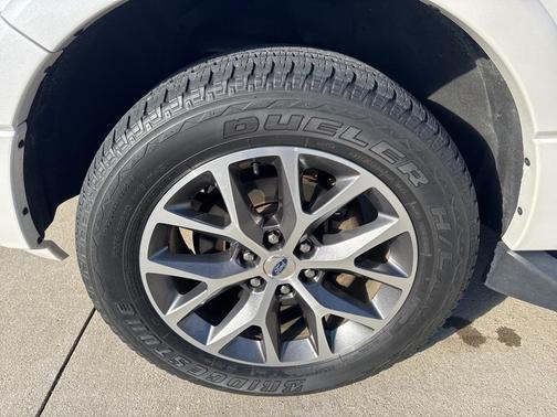 2017 Ford Expedition XLT