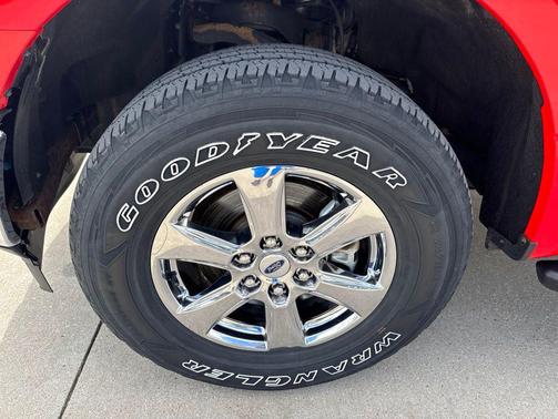 Race Red 2019 Ford F-150 XLT