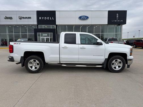 Summit White 2015 Chevrolet Silverado 1500 2LT