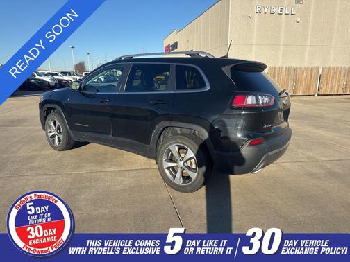 Diamond Black Crystal Pearlcoat 2020 Jeep Cherokee Limited