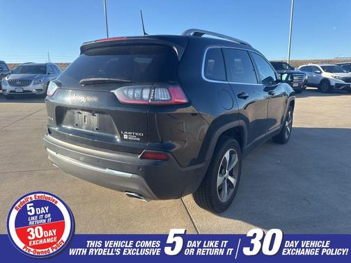 Diamond Black Crystal Pearlcoat 2020 Jeep Cherokee Limited