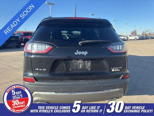 Diamond Black Crystal Pearlcoat 2020 Jeep Cherokee Limited