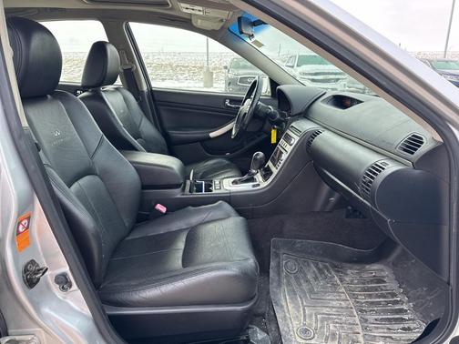 2006 INFINITI G35x Base