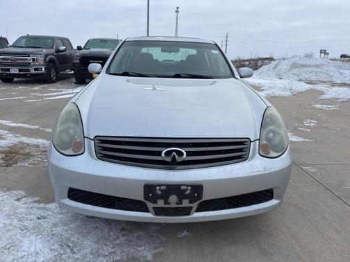 2006 INFINITI G35x Base