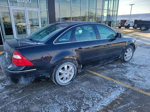 2005 Ford Five Hundred SE