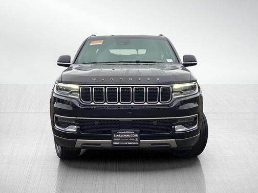 2022 Jeep Wagoneer Series III 4x2
