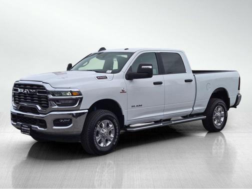 2025 RAM 2500 Big Horn Crew Cab 4x4 6'4' Box