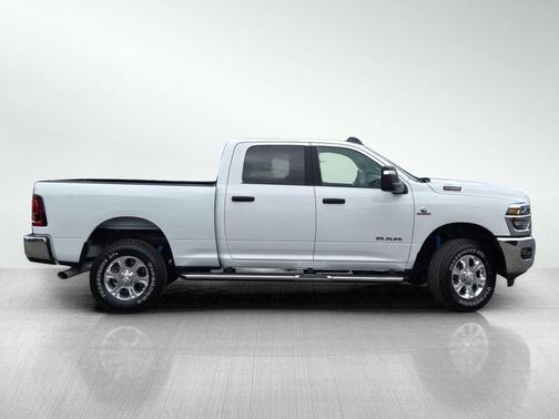 2025 RAM 2500 Big Horn Crew Cab 4x4 6'4' Box